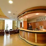 Karpos 4* סקופיה