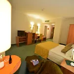 Hotel Karpos 4*