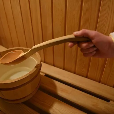 カルポス ホテル スコピエ