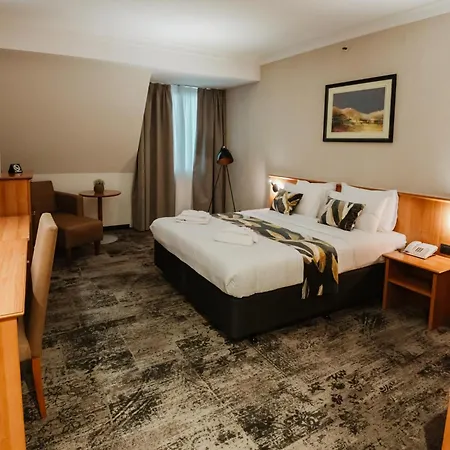 Karpos 4*