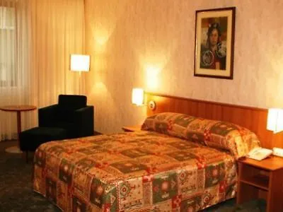 Karpos 4* Skopje